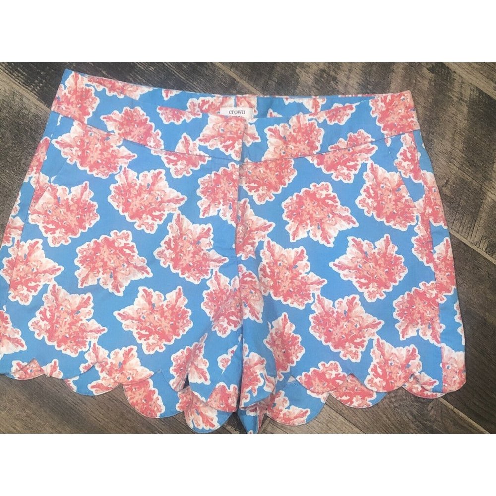 Crown & Ivy Women’s Shorts Size 6 Scalloped Hem Coral Reef Blue Waist 31